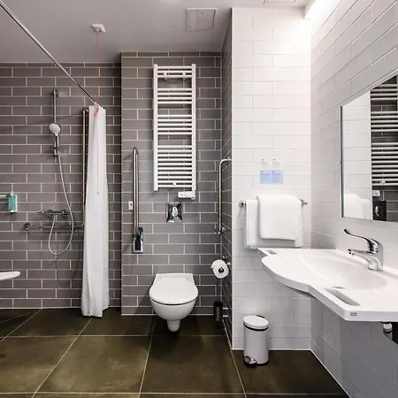 Express By Ihg Готель 3*