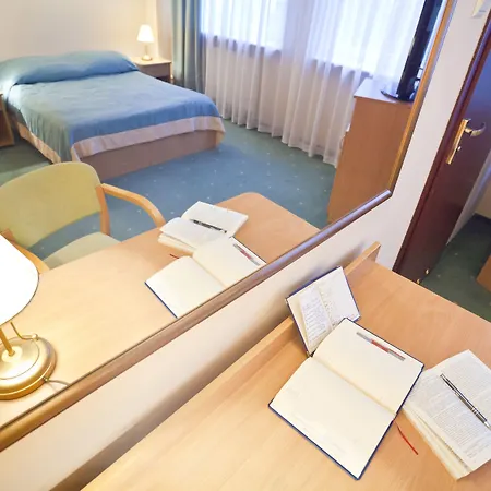 Express By Ihg 3* Люблін