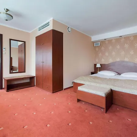 Hotel Express By Ihg