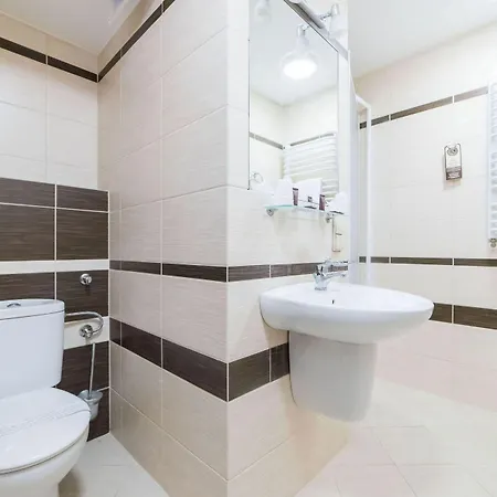 哈扎尔酒店 卢布林