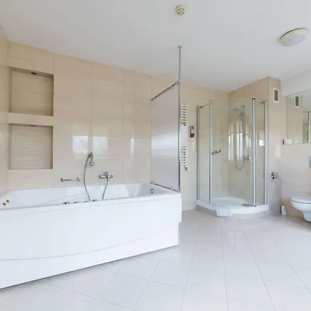 Express By Ihg 3*