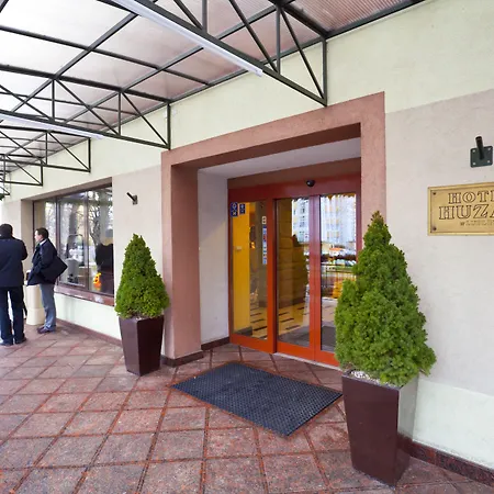 Готель Express By Ihg