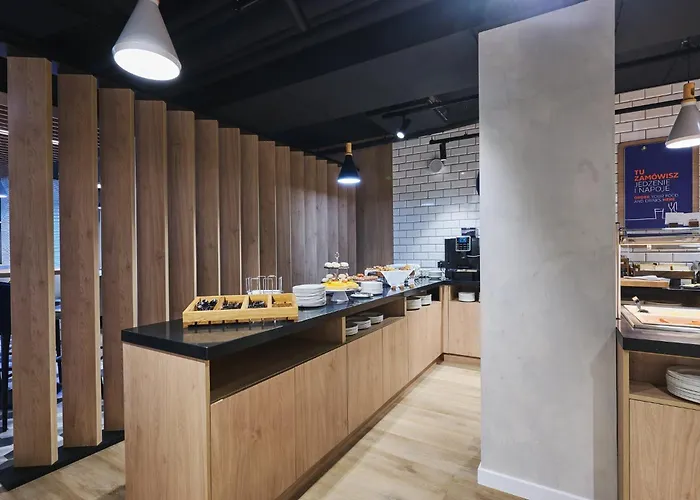 Готель Express By Ihg 3*