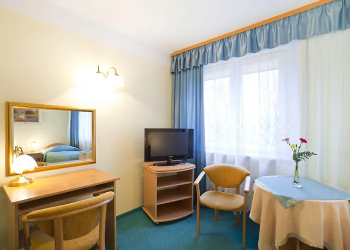 Готель Express By Ihg 3*