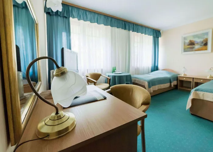 Готель Express By Ihg