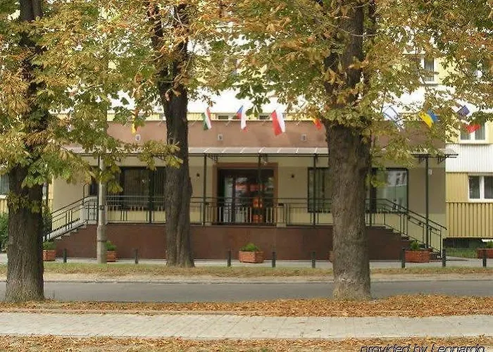 Express By Ihg Готель